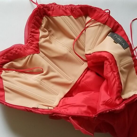 THEIA Dress, beautiful Red Silk Organza Strapless - Picture 8 of 8